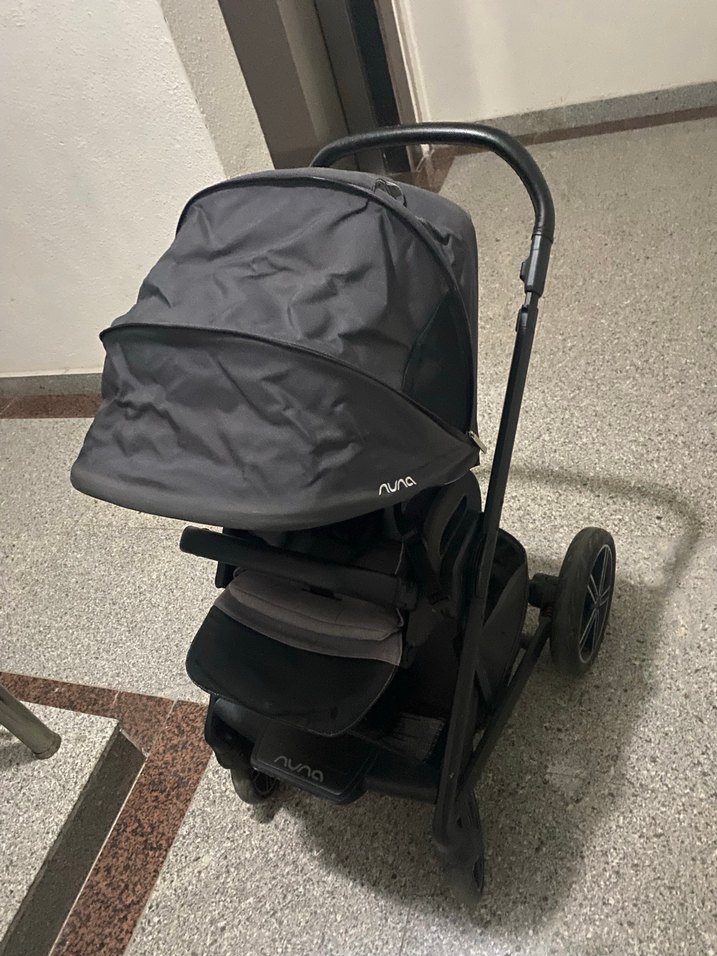 Gri Siyah Bebek Arabası - Görsel 4