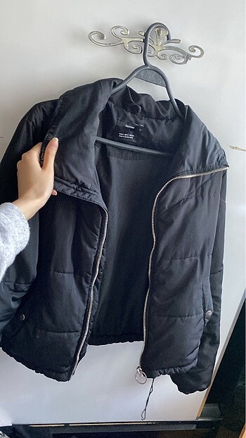 Bershka mont