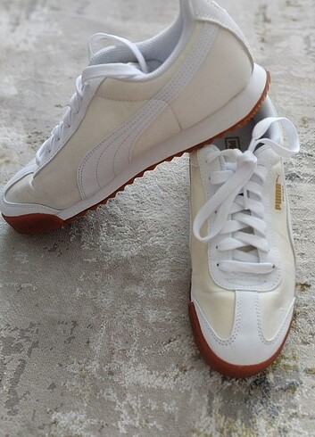 39 Beden beyaz Renk Puma erkek ayakkabı