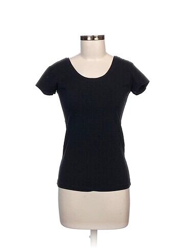 Benetton Bluz %70 İndirimli.