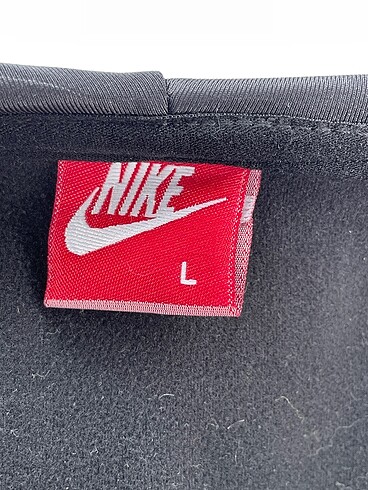 l Beden siyah Renk Nike Ceket %70 İndirimli.