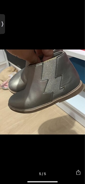 Zara bot