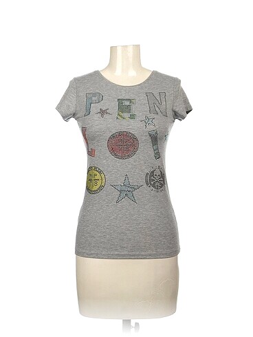 PreLoved T-shirt %70 İndirimli.