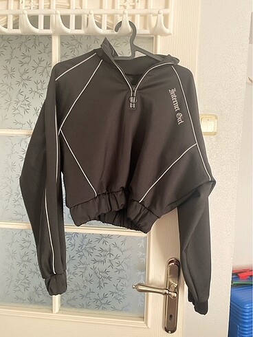 Bershka sweatshirt