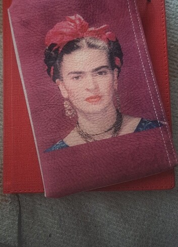 Frida makyaj çantası
