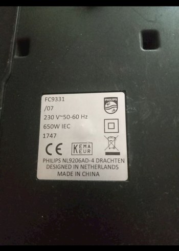 Beden Renk Kırmızı Philips Toz Torbasız Elektrikli Süpürge