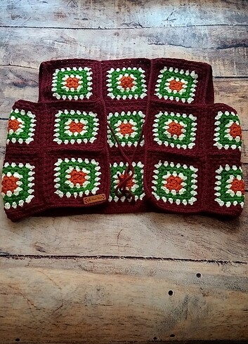 Motif Yelek