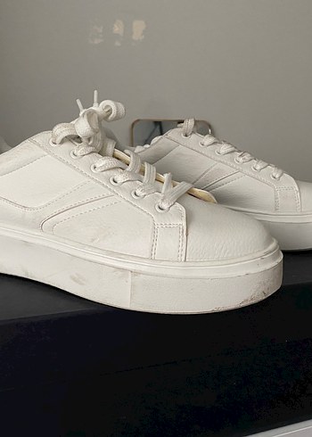 LC Waikiki Minimal Beyaz Deri Sneaker