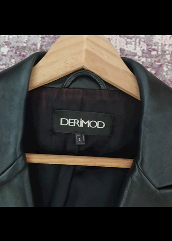 Derimod Düğmeli Siyah Deri Ceket, Kısa Boy, İş Şıklığı