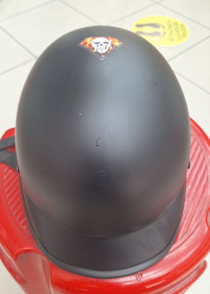 Siyah Mat Plastik Biker Kask - Görsel 2