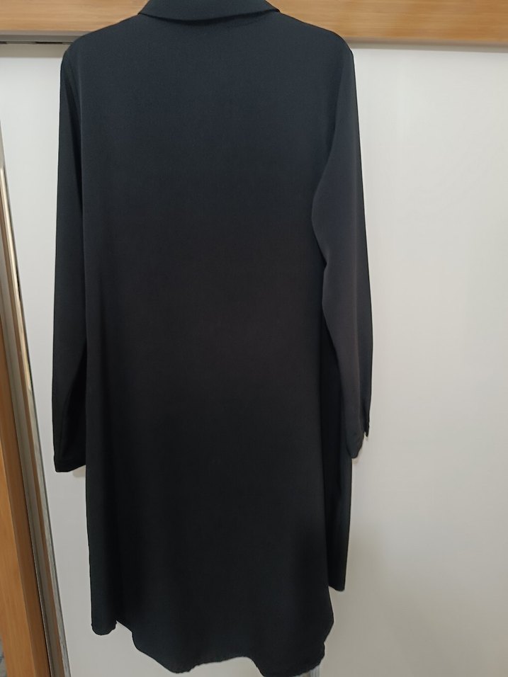 Siyah Uzun Kollu Düğmeli Kadın Tunik - Görsel 3