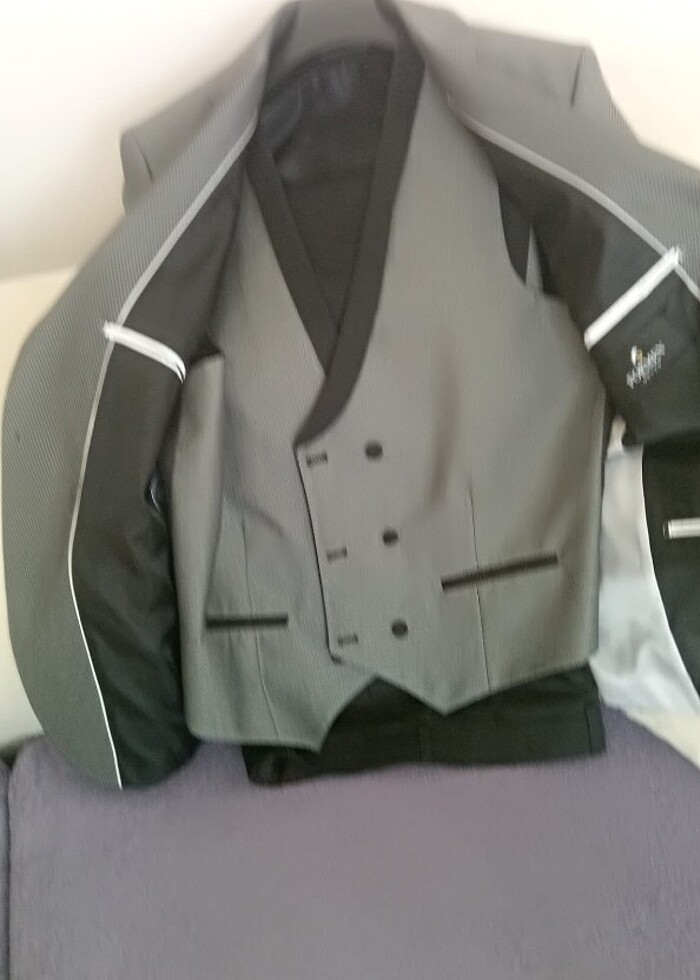 Takım elbise  - Görsel 2