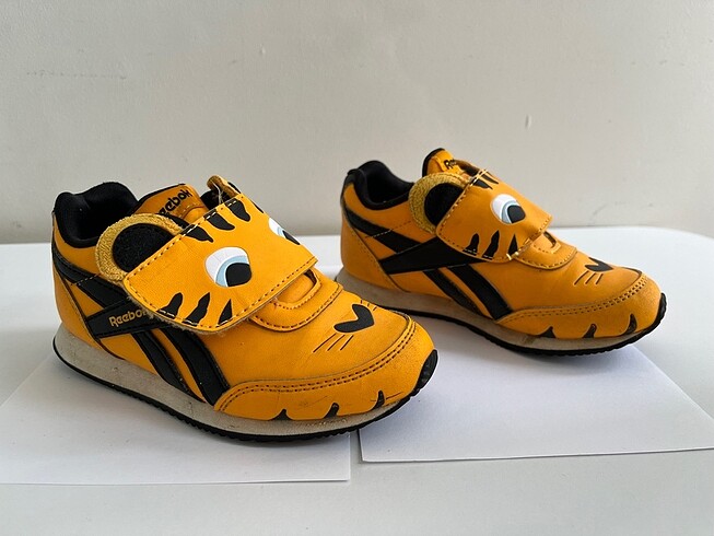 26 Beden turuncu Renk Reebok 26 numara Spor Ayakkabı
