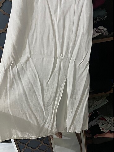 LC Waikiki Uzun yırtmaçlı elbise