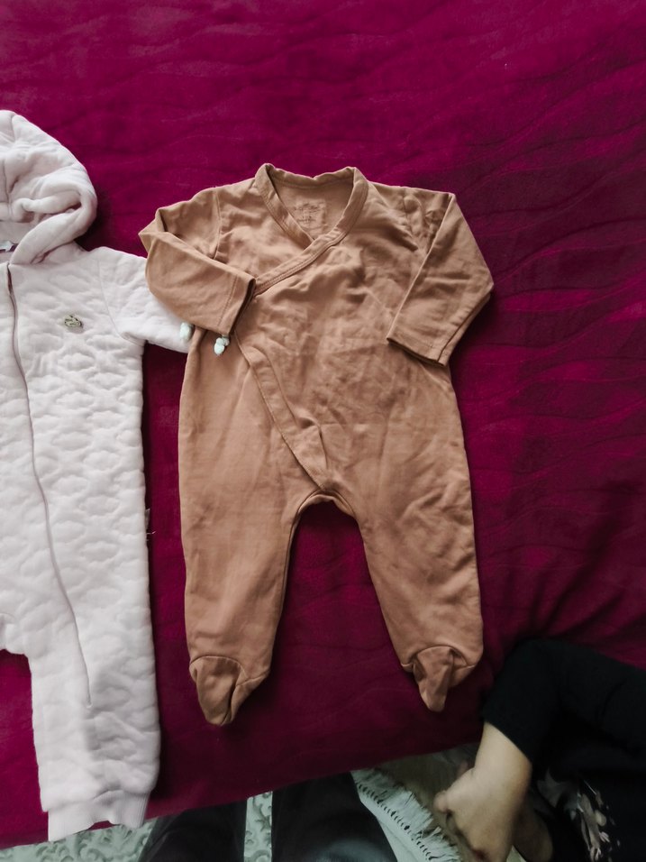 Kız Bebek Kapüşonlu  Tulum - Görsel 2