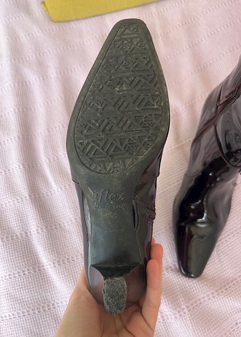 Siyah Rugan Stiletto Topuklu Tokalı Bot - Görsel 5