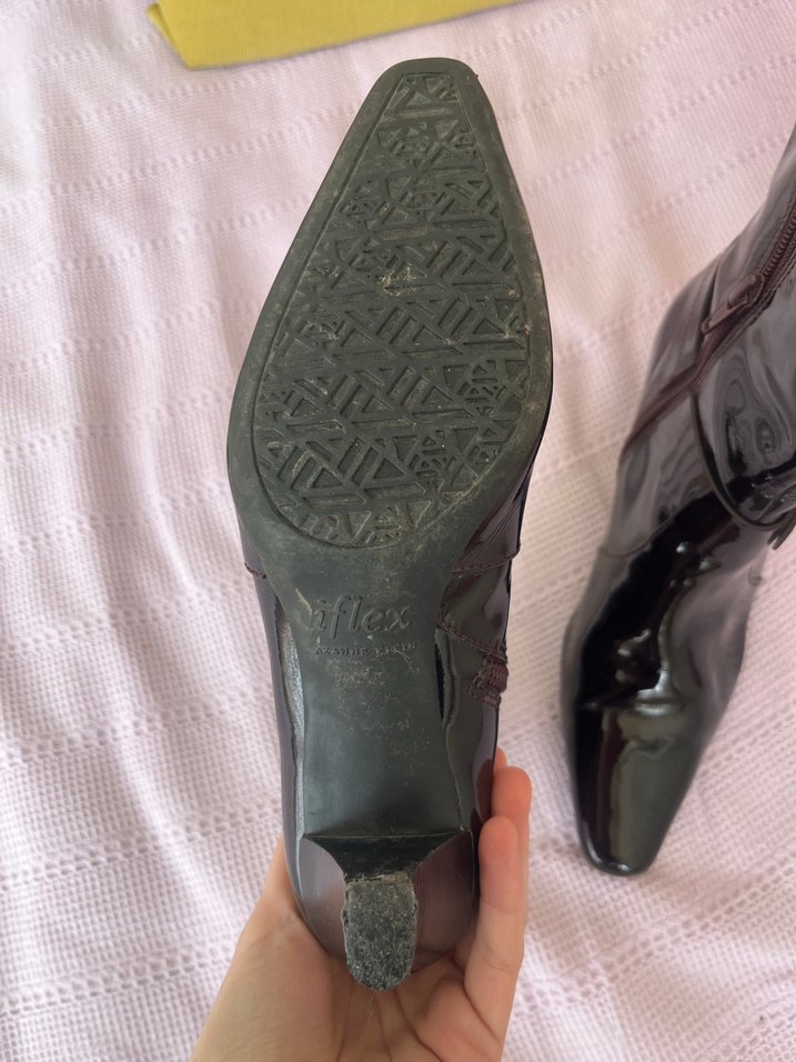 Siyah Rugan Stiletto Topuklu Tokalı Bot - Görsel 5