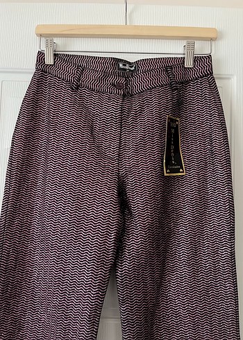 Düğmeli Mor Yılan Desenli Kadın Kumaş Pantolon - Görsel 2