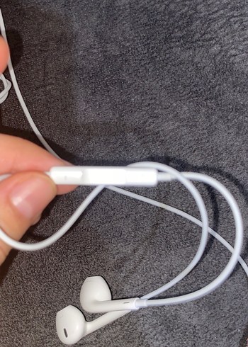 Apple Lightning Bağlantılı Beyaz Kulaklık - Görsel 4