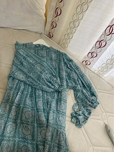 Şifon tesettür elbise - Görsel 6