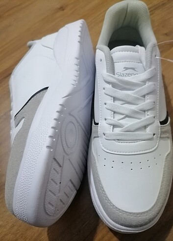 37 Beden orijinal slazenger spor ayakkabı 