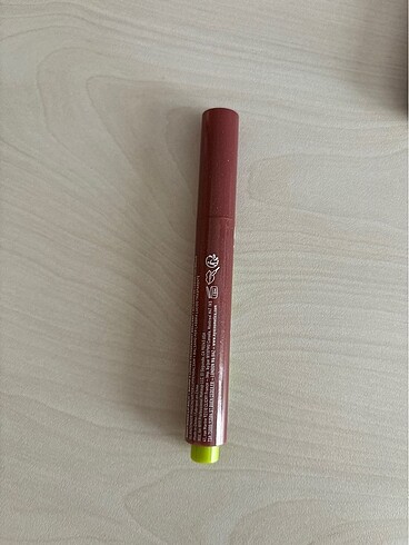  Beden lip balm
