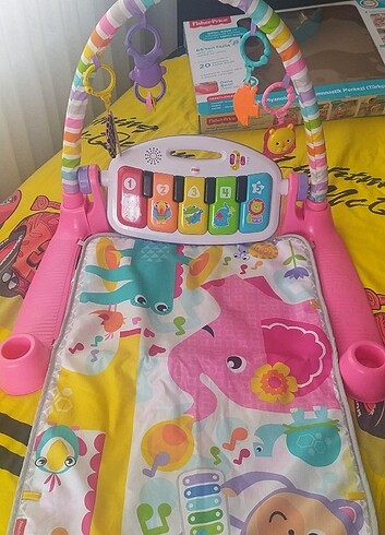 Fisher Price Delüx Piyanolu Jimnastik Merkezi