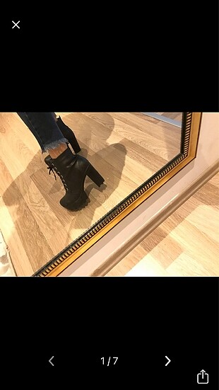 Siyah kalın topuk bot