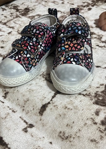 Skechers ürünü