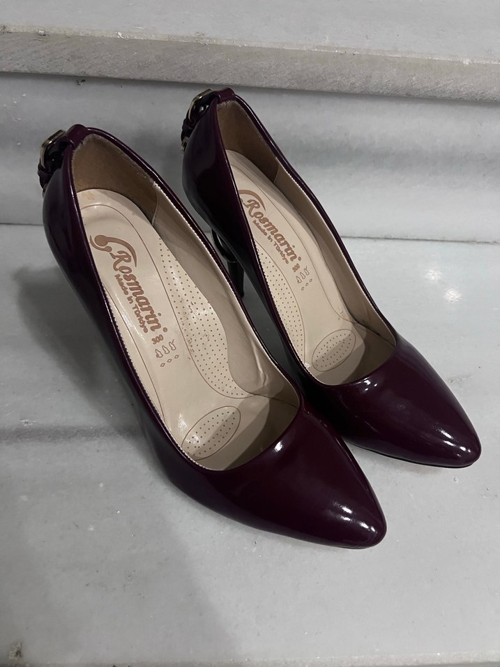 Topuk Detaylı Ayakkabı - Görsel 3