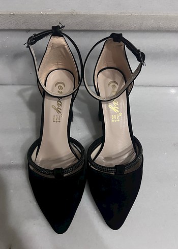 Taş Şeritli Süet Stiletto Ayakkabı - Görsel 2