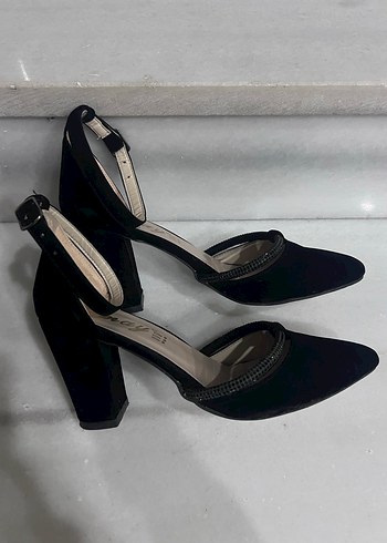 Taş Şeritli Süet Stiletto Ayakkabı - Görsel 5