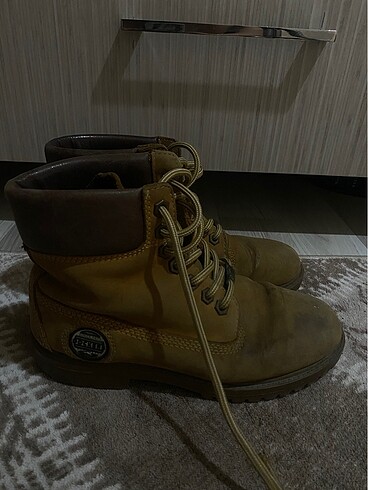 Dockers Hardal rengi dockers bot
