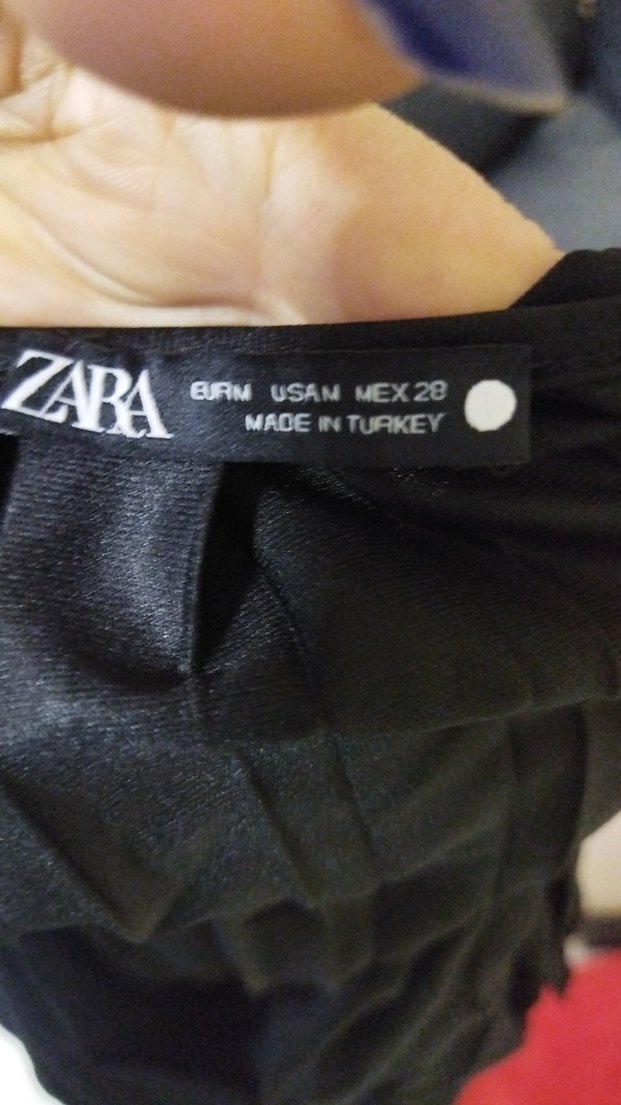 Kadın Siyah Pileli Uzun Elbise sırt dekolteli - Görsel 3