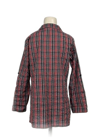 s Beden PreLoved Gömlek %70 İndirimli.