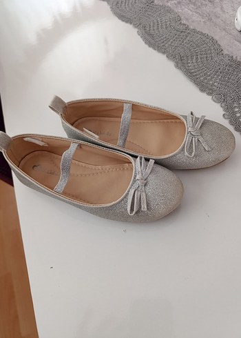 LC Waikiki Kız Çocuk Gri Fiyonk Detaylı Babet
