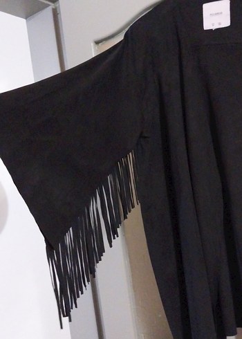 Siyah Süet Dökümlü Uzun Kollu Kadın Pelerin - Görsel 2