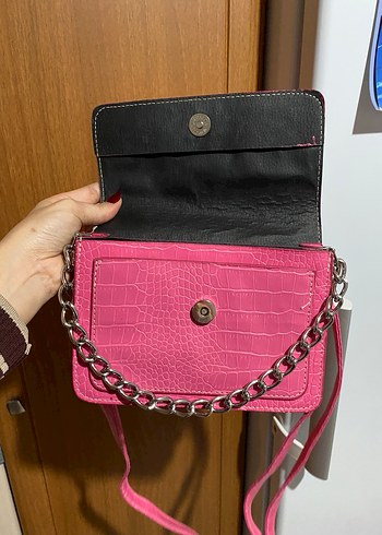 Pembe Zincir Detaylı Yılan Desenli Deri Çanta - Görsel 2