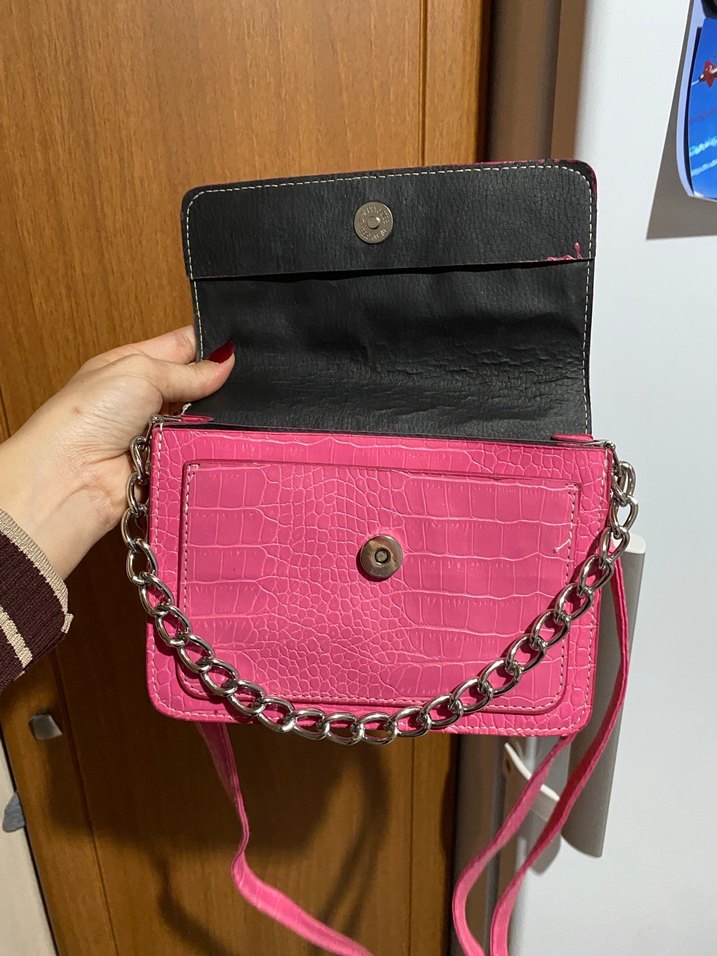 Pembe Zincir Detaylı Yılan Desenli Deri Çanta - Görsel 2