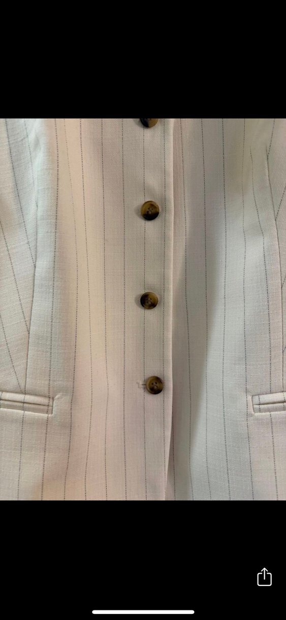 Düğmeli Kolsuz Beyaz Kadın Yelek - Görsel 3