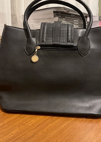 Siyah Deri Tokalı Kadın Ofis Çantası - Görsel 2