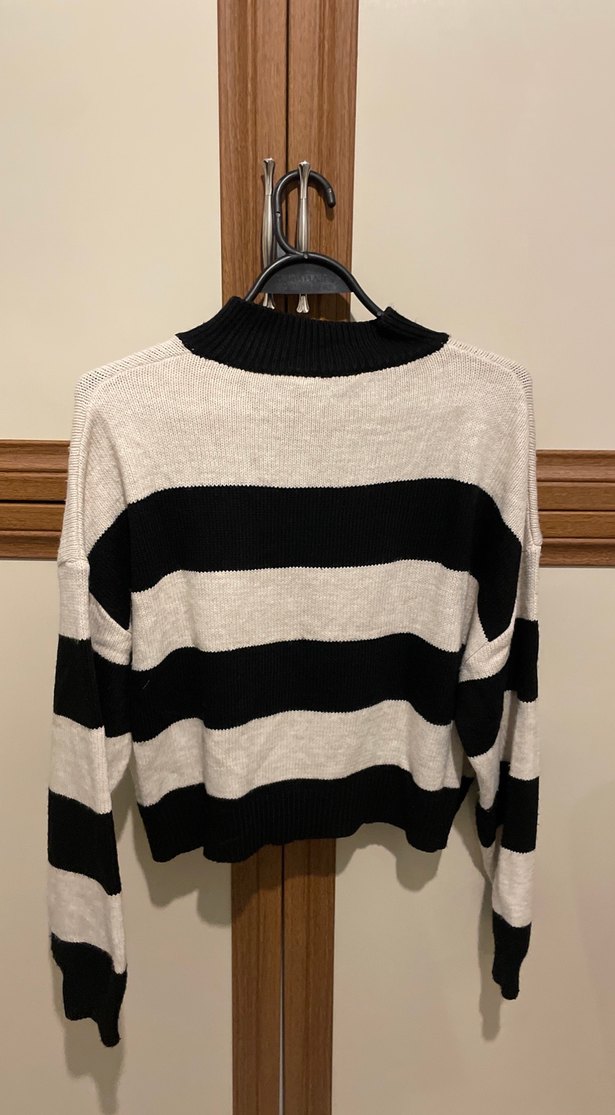 Gri Siyah Çizgili Örgü Kadın Kazak - Görsel 2