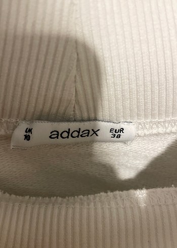 Beyaz crop sweatshirt - Görsel 3