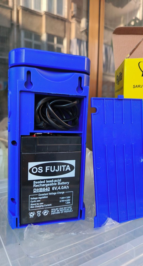 Mavi LED El Feneri - Görsel 3