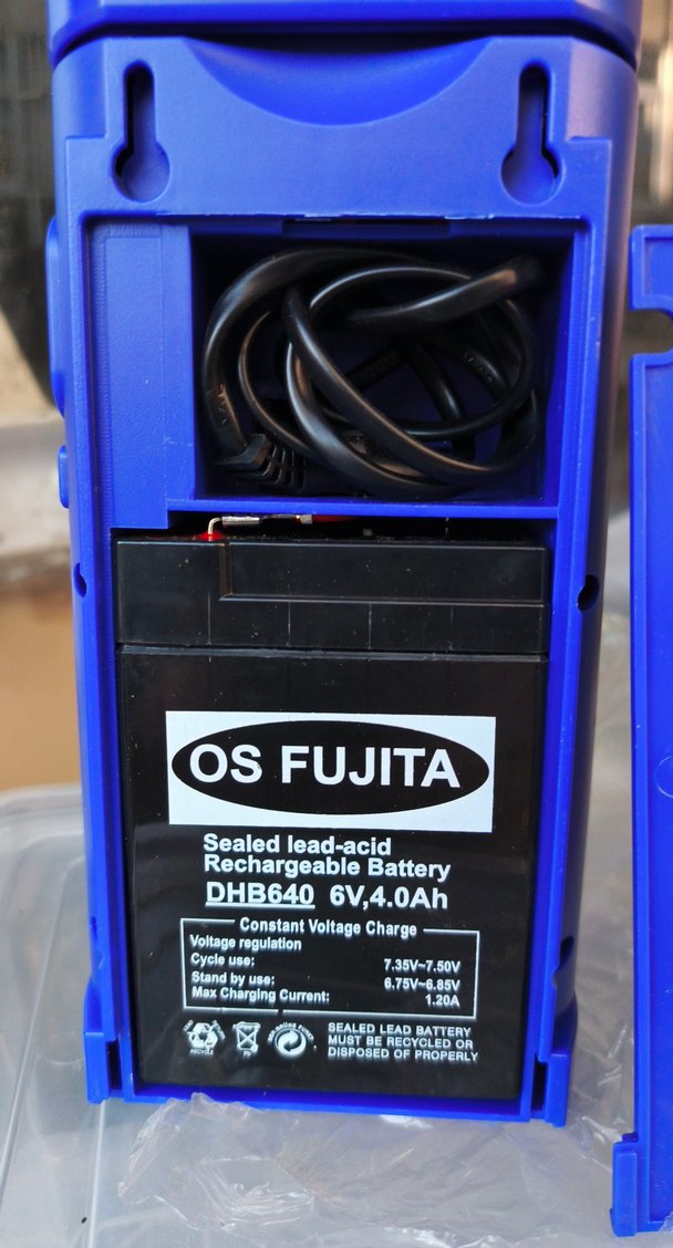 Mavi LED El Feneri - Görsel 4