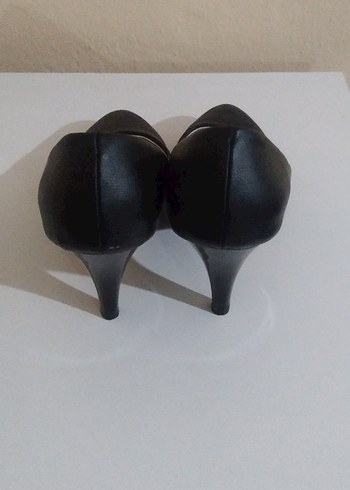 Klasik Siyah Tokalı Stiletto - Görsel 4