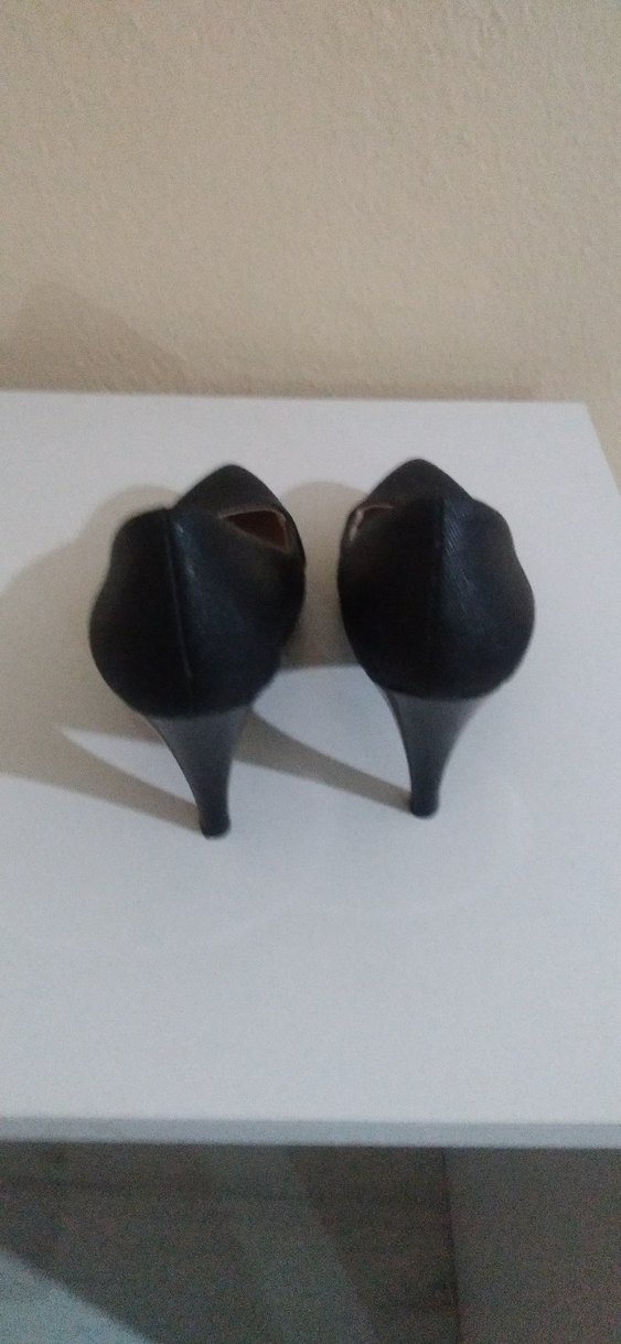 Parlak Siyah Desenli Topuklu Kadın Ayakkabı - Görsel 2