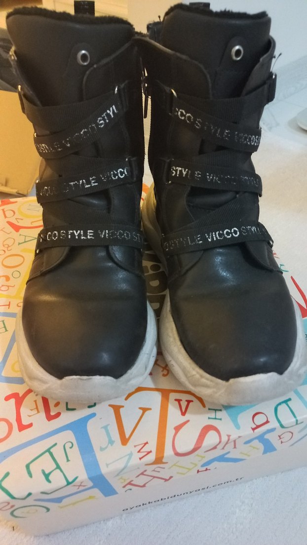 Vicco Siyah Tokalı Kız Çocuk Botu - Görsel 4