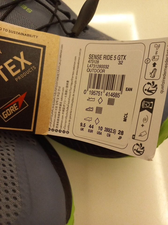 Salomon Gri Spor Ayakkabı Velcro Detaylı - Görsel 2