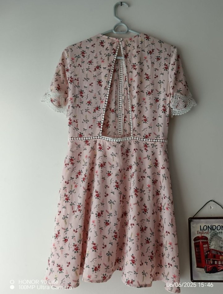 Dantel Detaylı Pembe Çiçekli mini Elbise - Görsel 2